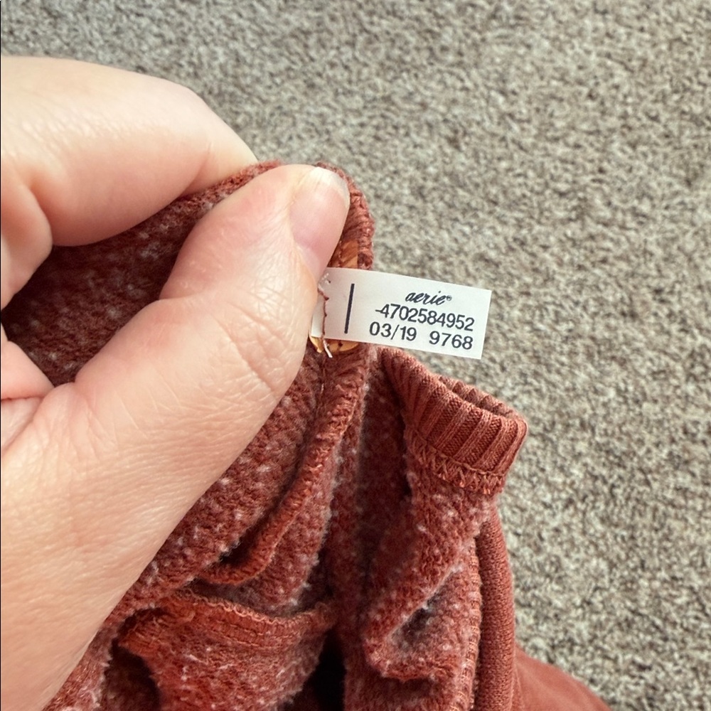 AERIE SLEEVELESS RUST DRAWSTRING ROMPER - Picture 9 of 12